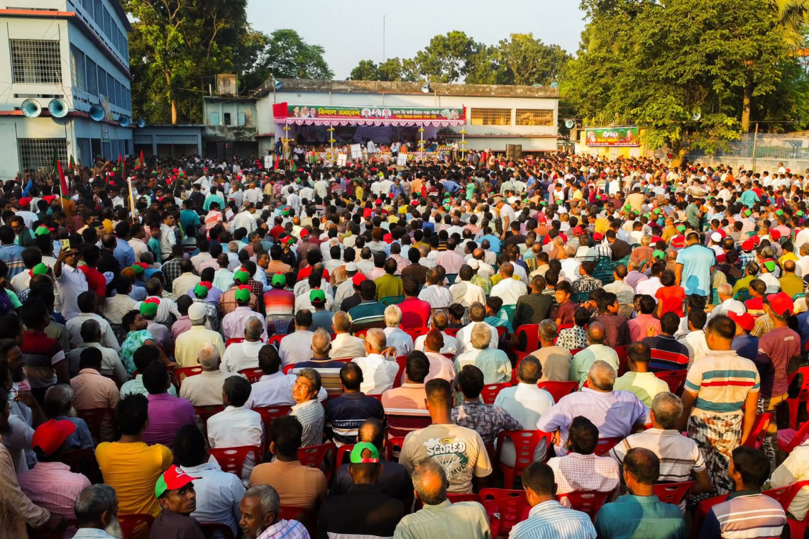 চলো জি ভাই, হাঁরঘে পদ্মা বাঁচাই" পদ্মা বাঁচাতে আমারা ঐক্য গড়ি, ব্যানারে বিএনপি দলীয় ৩ প্রার্থীর  জনসভা